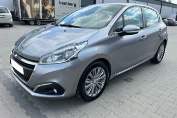 1.2 Klimatyzacja Radio LED El. szyby Tempomat