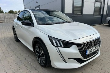 1.2 Benzyna 100 KM Panorama LED Nawigacja Kamera Sensor