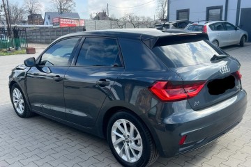 Wirtualny kokpit Automat Tempomat