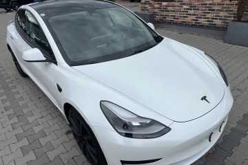Niski przebieg Ładowarka Klimatyzacja