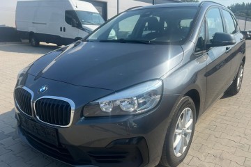 BMW Seria 2 216d Advantage