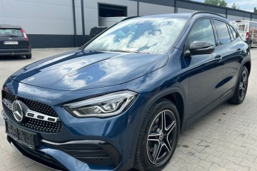 Mercedes-Benz GLA 180 d 8G-DCT Style